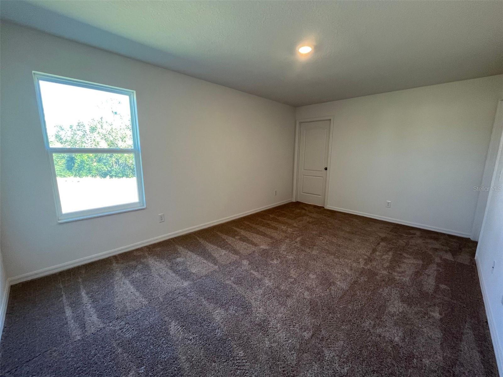 Image 9 of 21 For 635 Bay Leaf Drive