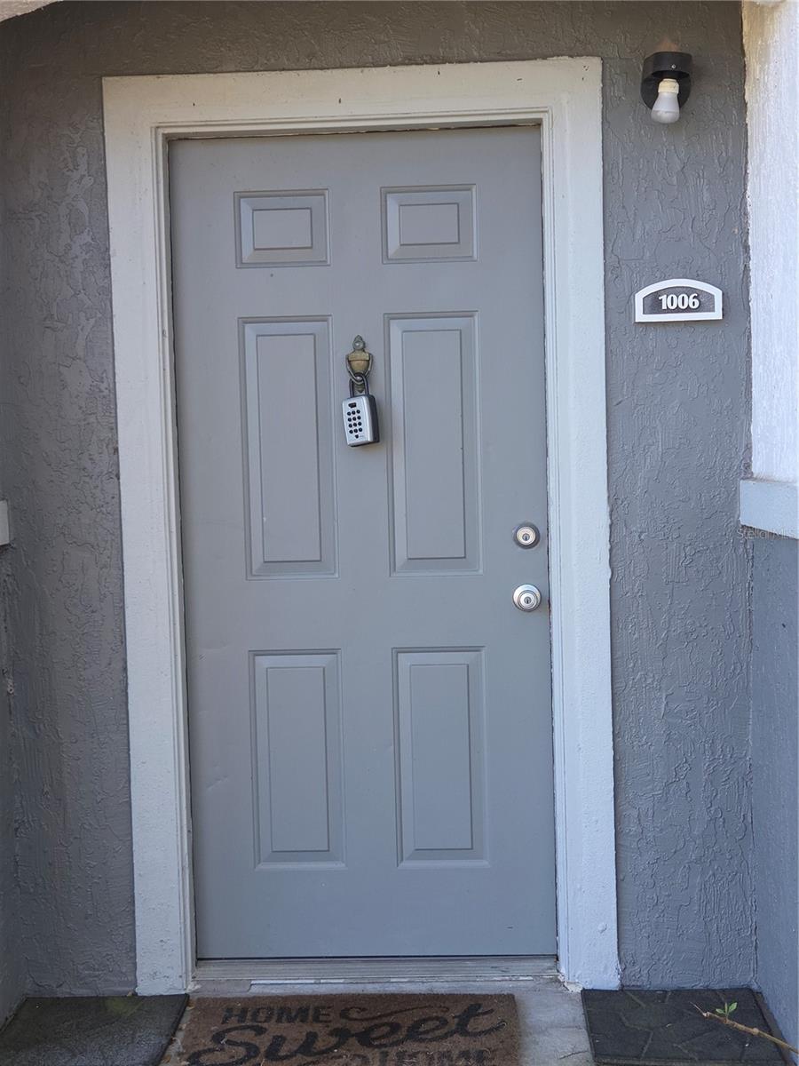 Image 2 of 16 For 4332 Kirkman Road 1006