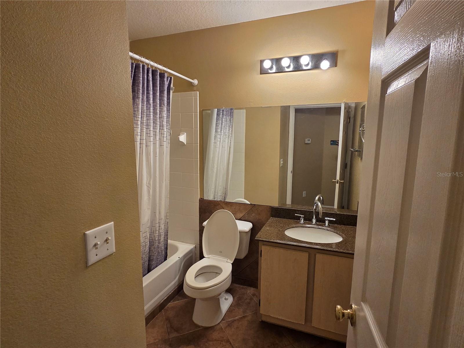 Image 5 of 16 For 4332 Kirkman Road 1006