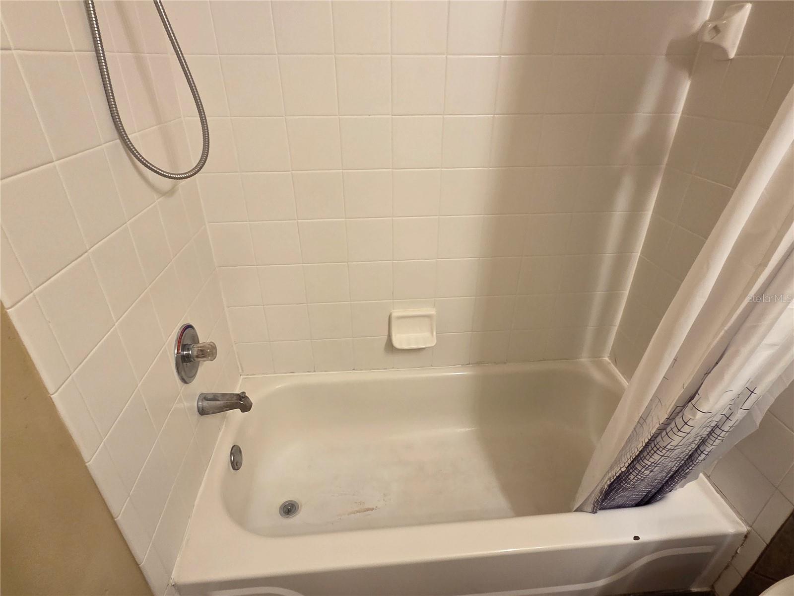 Image 7 of 16 For 4332 Kirkman Road 1006