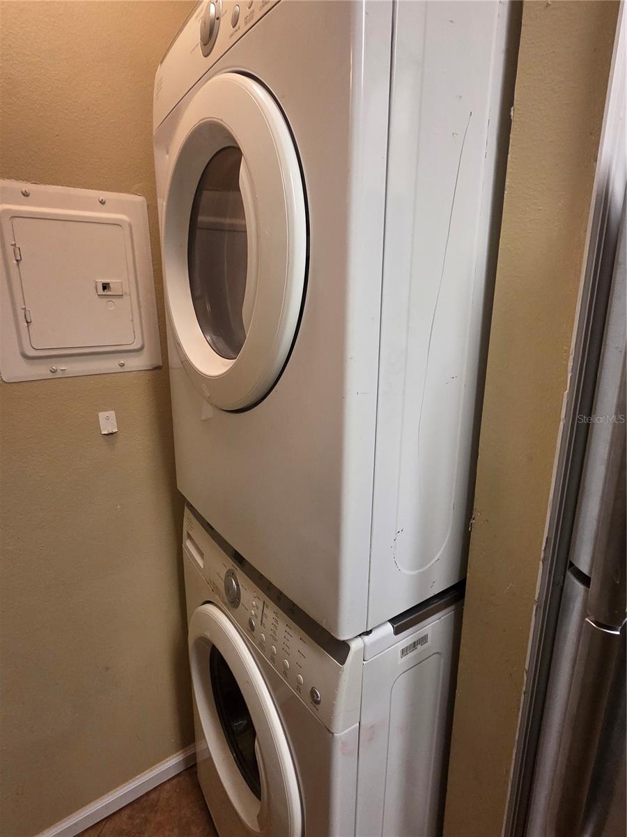 Image 8 of 16 For 4332 Kirkman Road 1006