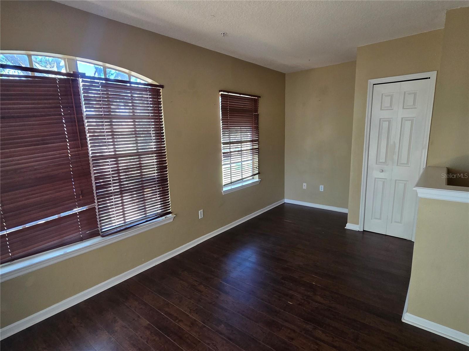 Image 9 of 16 For 4332 Kirkman Road 1006