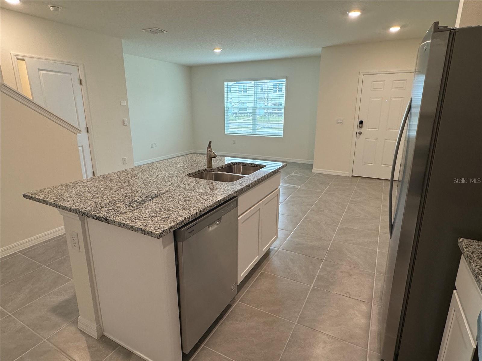 Image 15 of 38 For 371 Preston Cove Drive