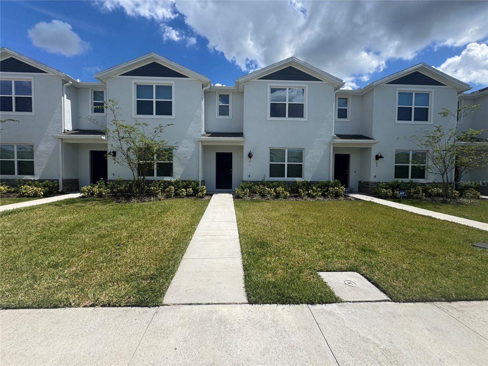 Image 32 of 38 For 371 Preston Cove Drive