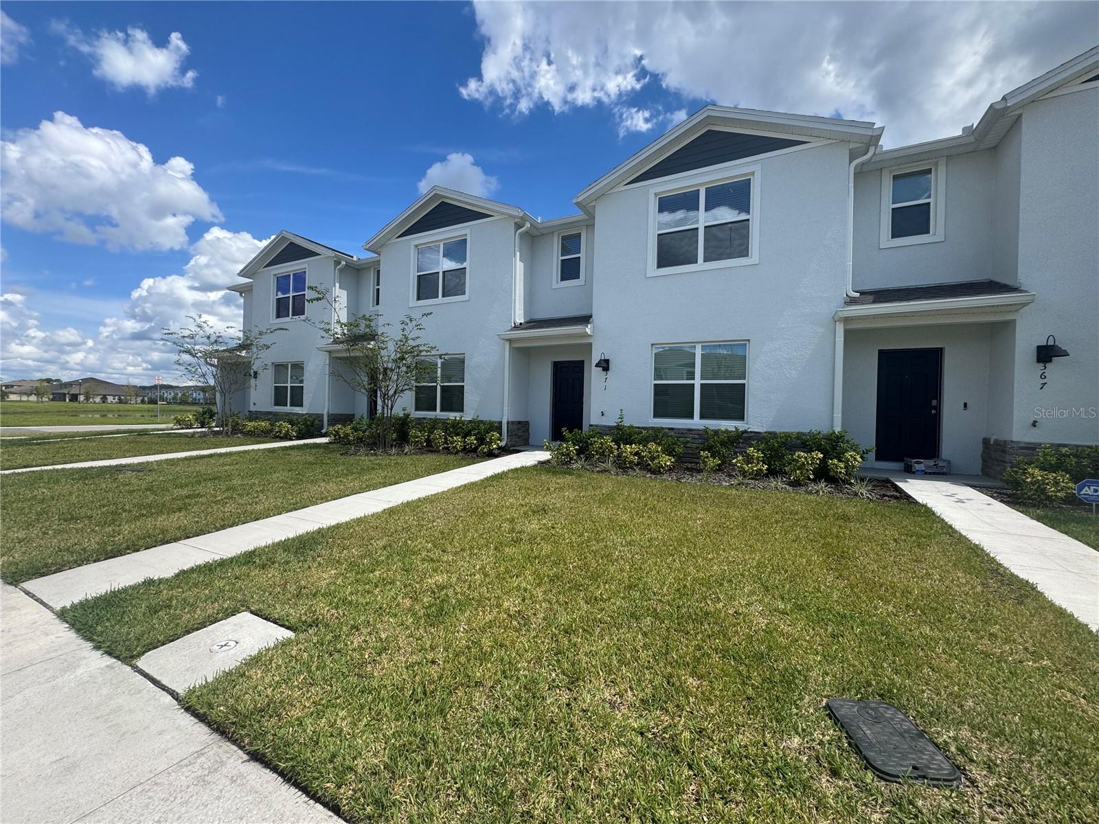 Image 33 of 38 For 371 Preston Cove Drive