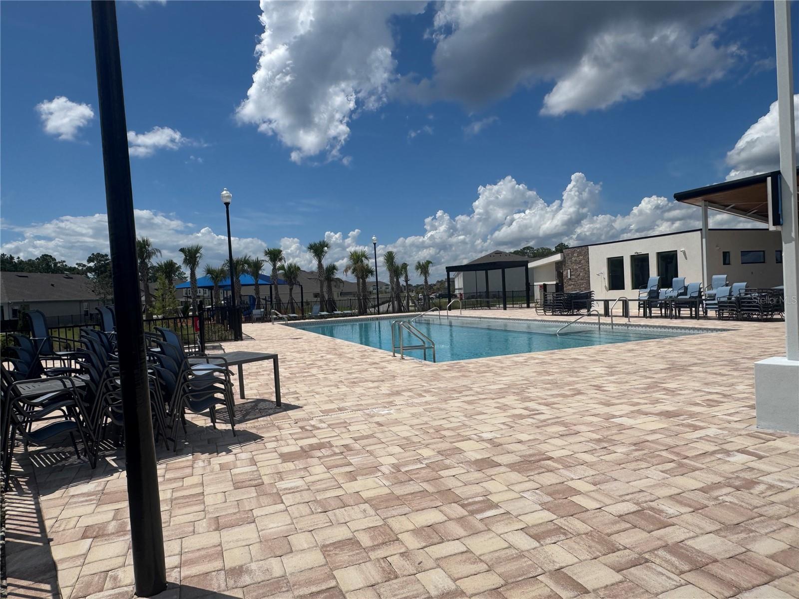 Image 35 of 38 For 371 Preston Cove Drive