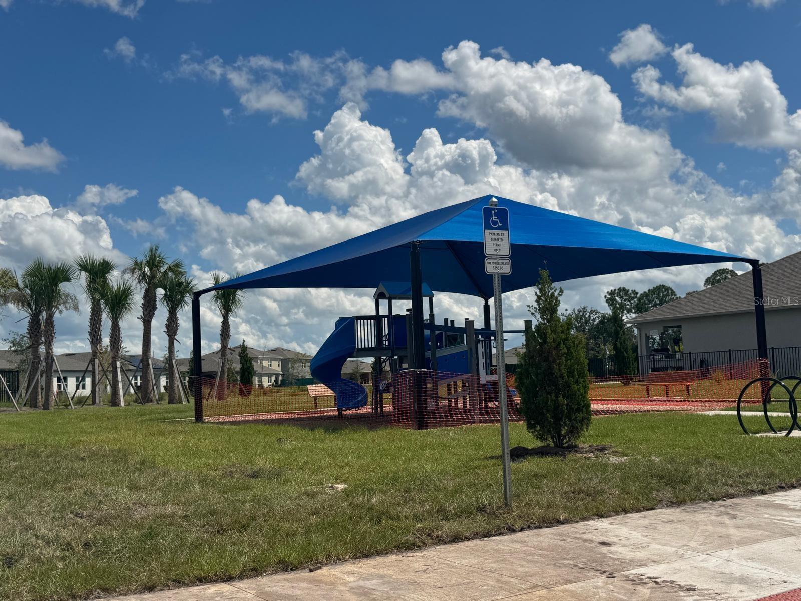 Image 6 of 38 For 371 Preston Cove Drive