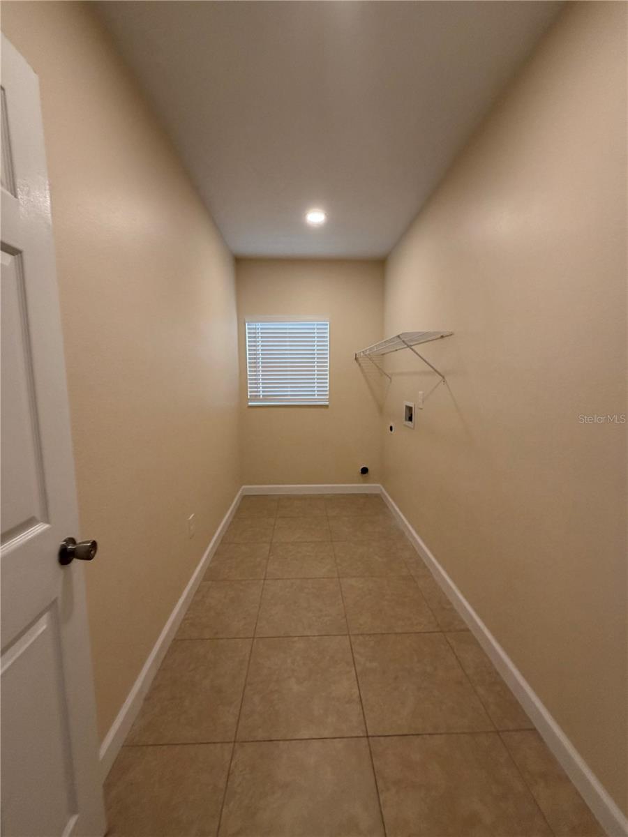 Image 13 of 20 For 413 Britten Drive