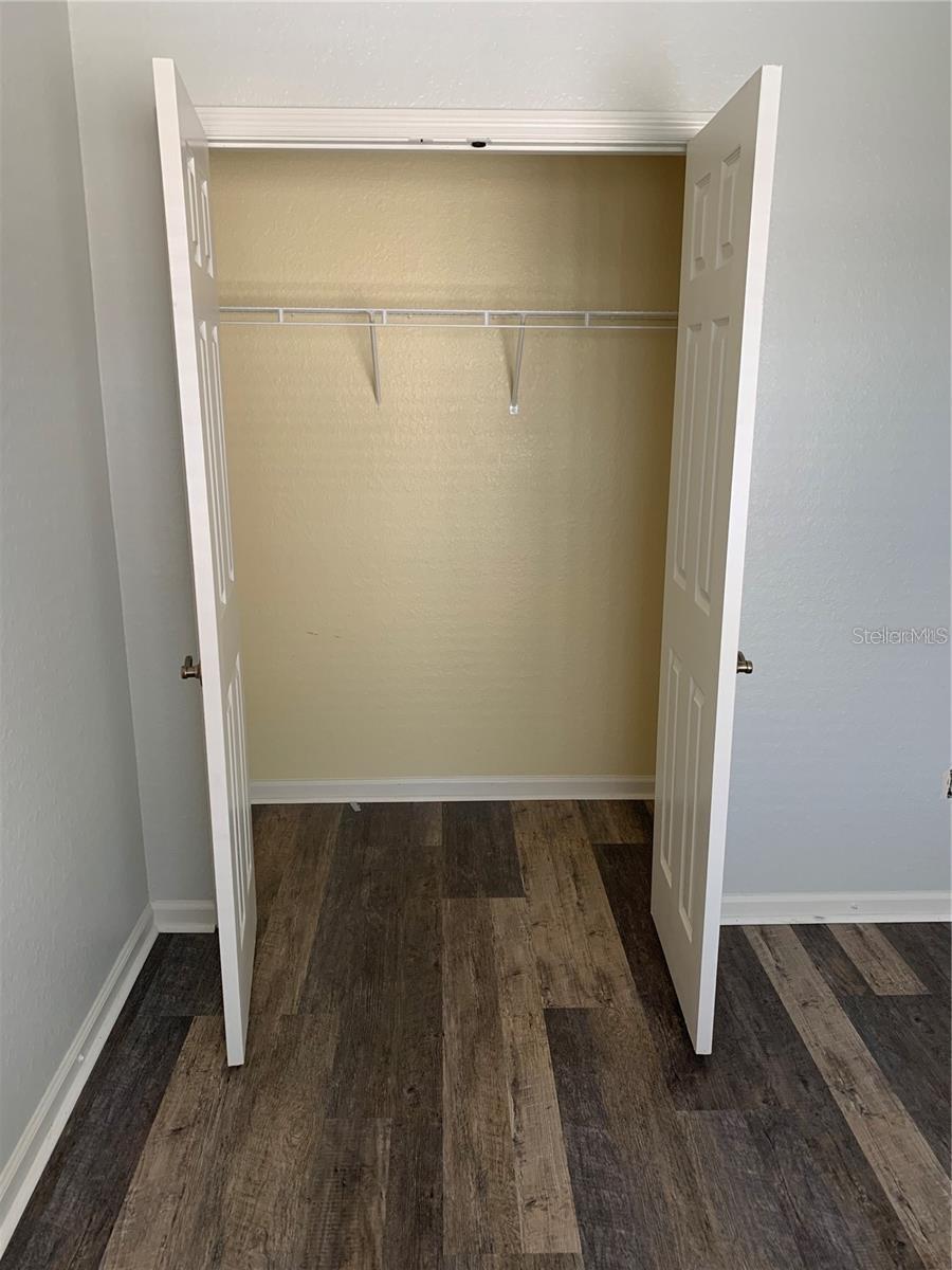 Image 15 of 17 For 3001 Laurel Run Lane 301