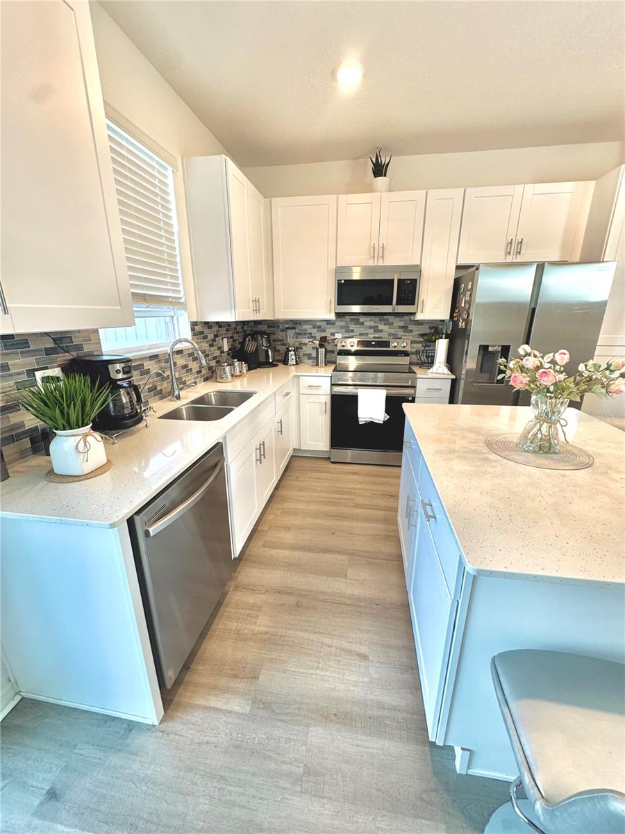 Image 7 of 48 For 1301 Wycliffe Way