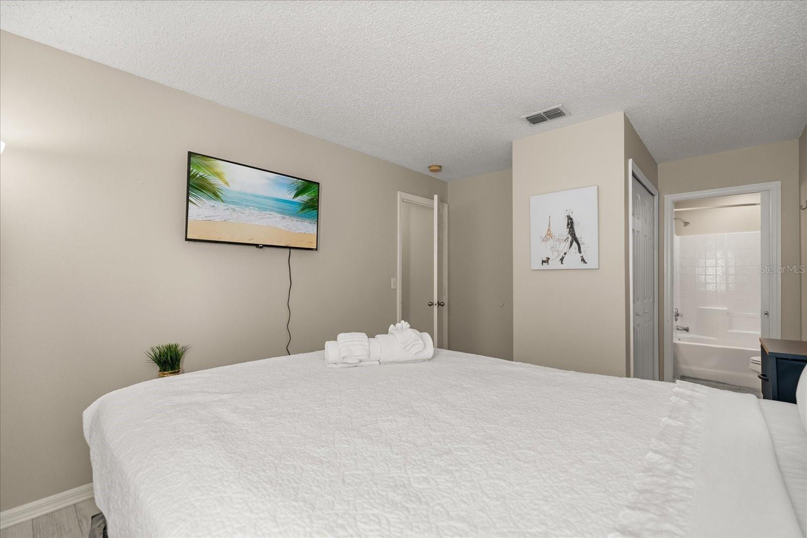 Image 16 of 38 For 1113 Casterton Circle