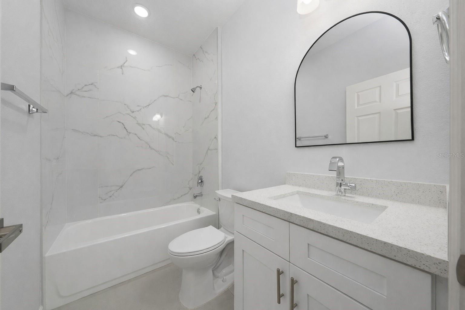 Image 16 of 24 For 610 Reddick Street