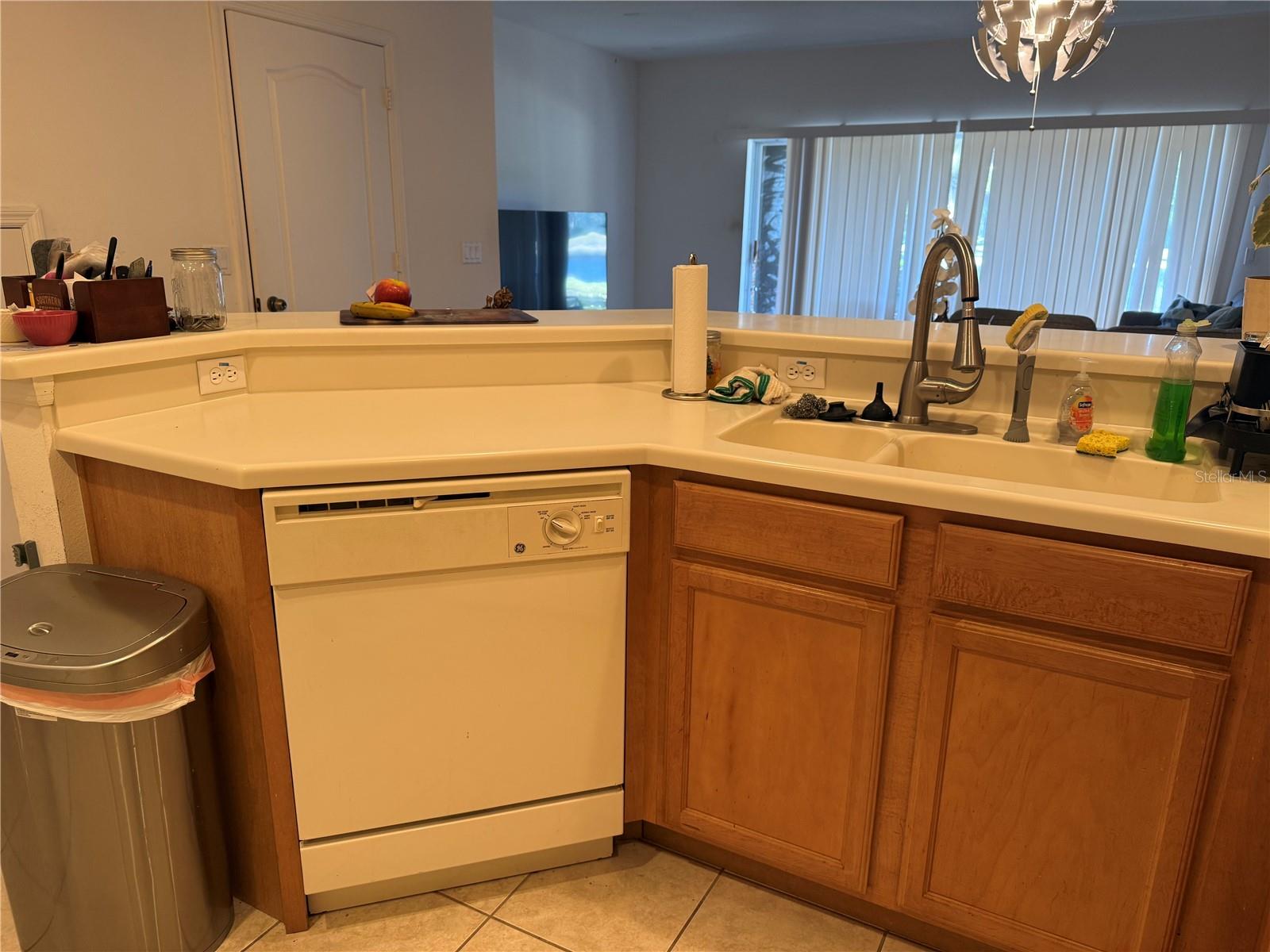 Image 6 of 45 For 3460 Victoria Pines Drive 160