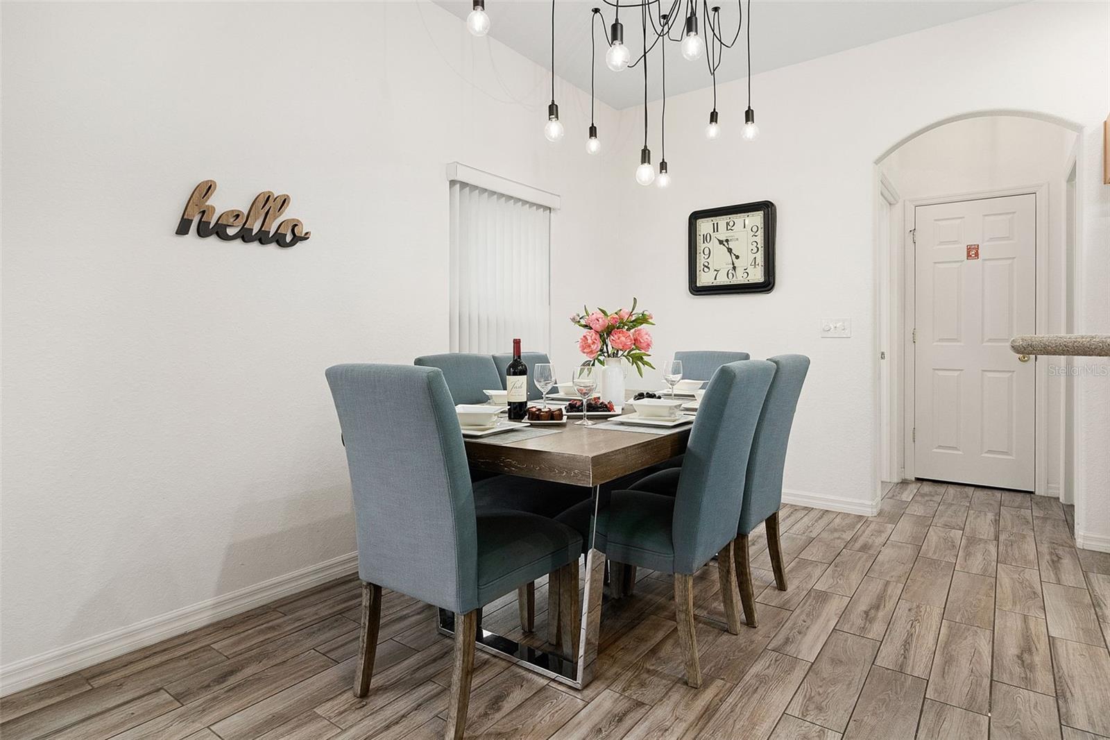 Image 20 of 41 For 2818 Roccella Court