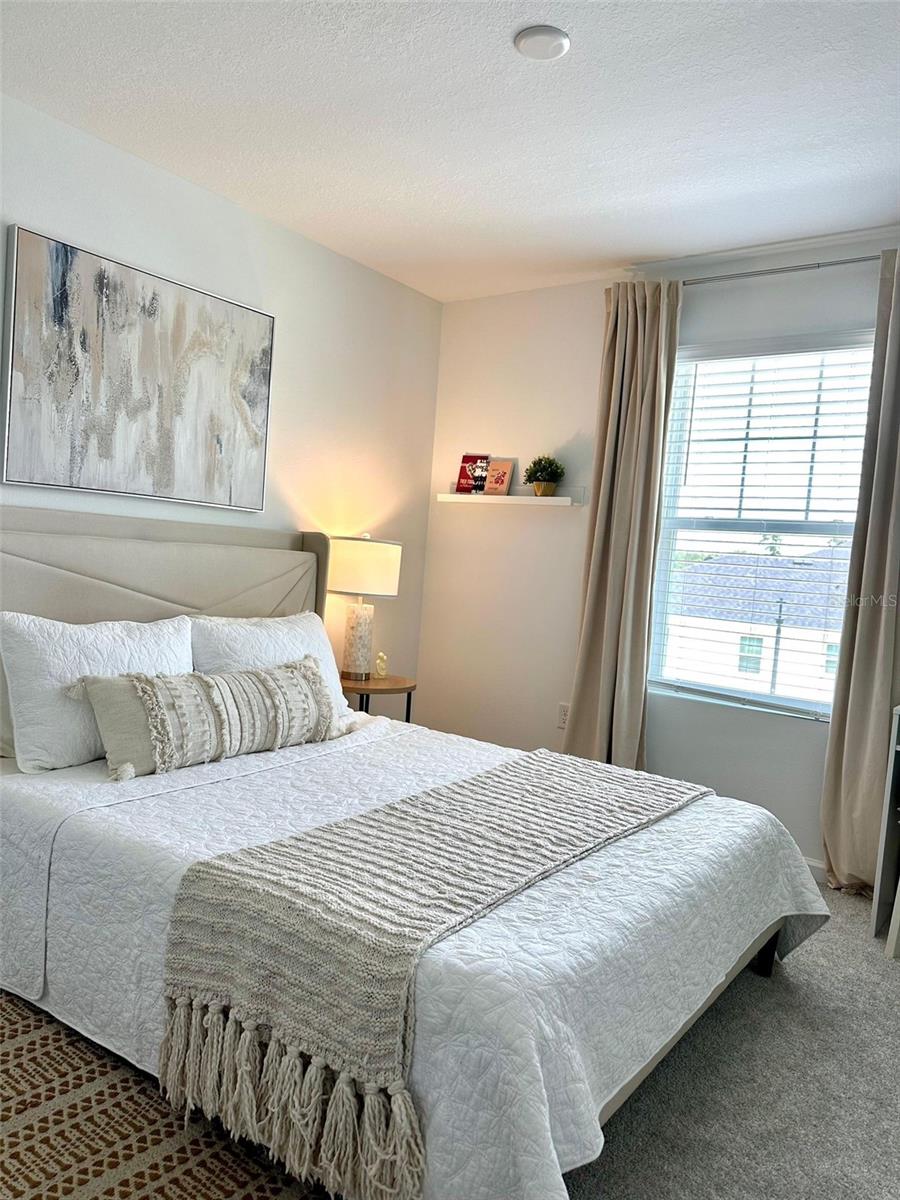 Image 14 of 32 For 9686 Peace Drive