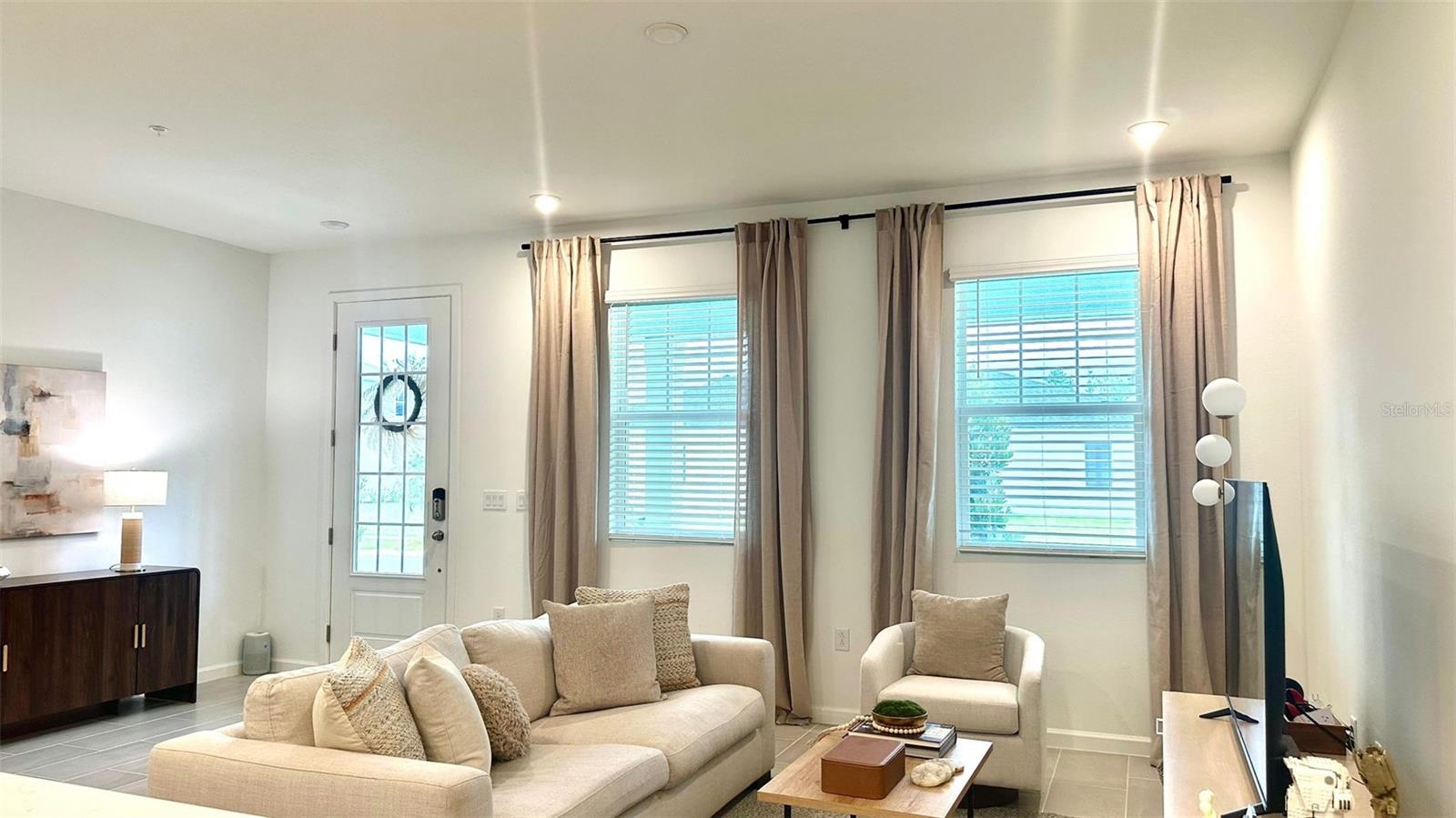 Image 17 of 32 For 9686 Peace Drive