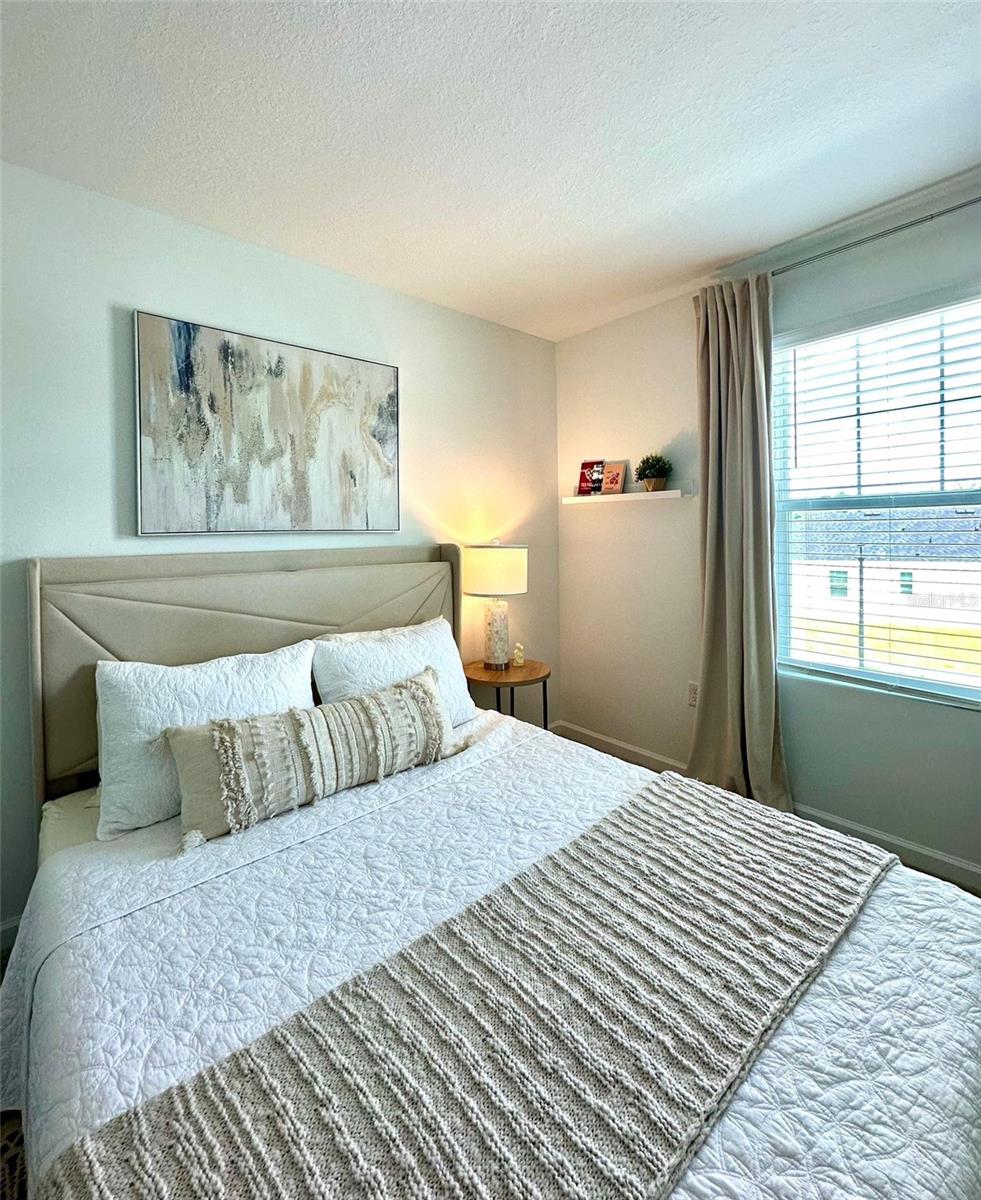 Image 26 of 32 For 9686 Peace Drive