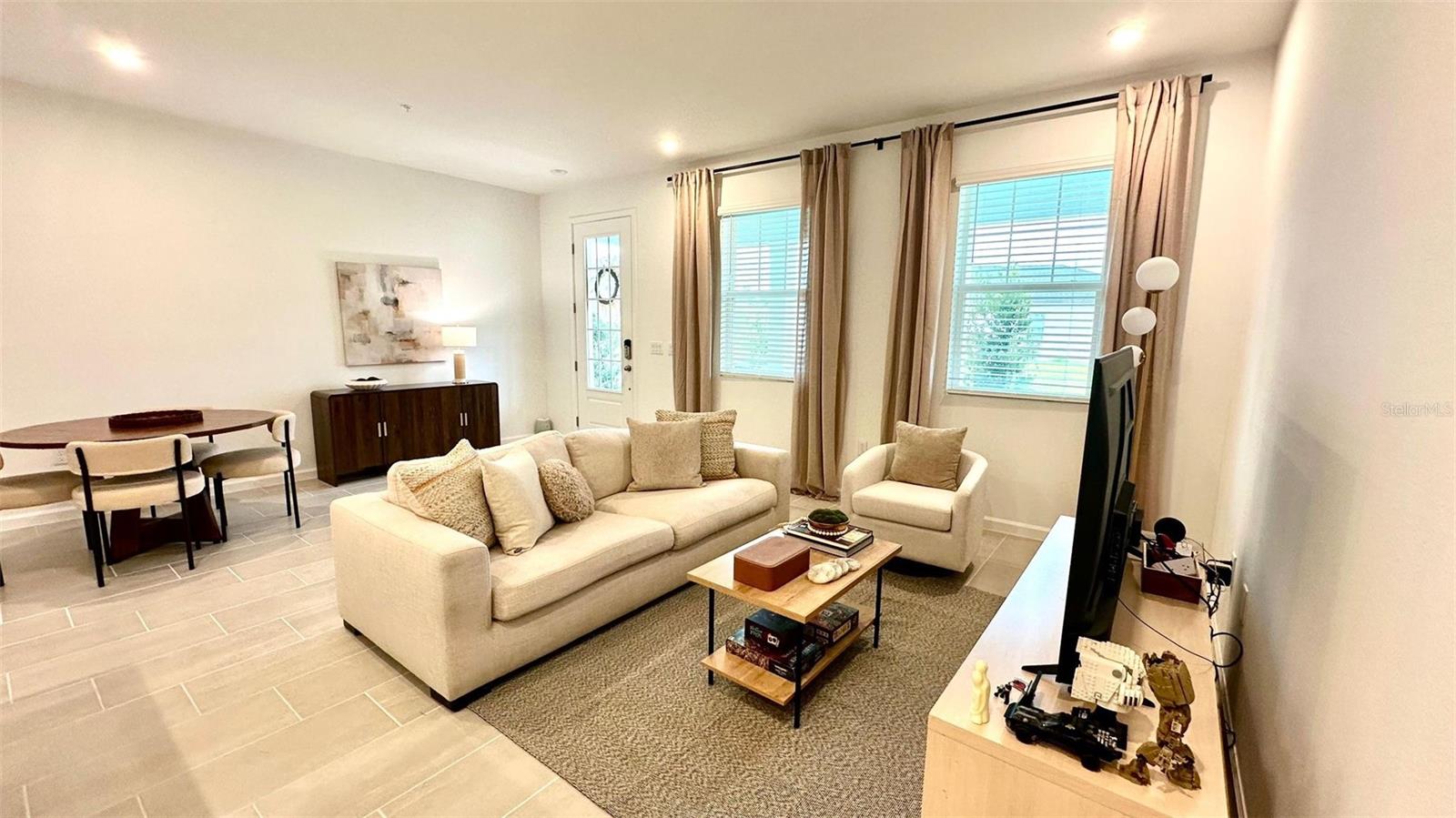 Image 27 of 32 For 9686 Peace Drive