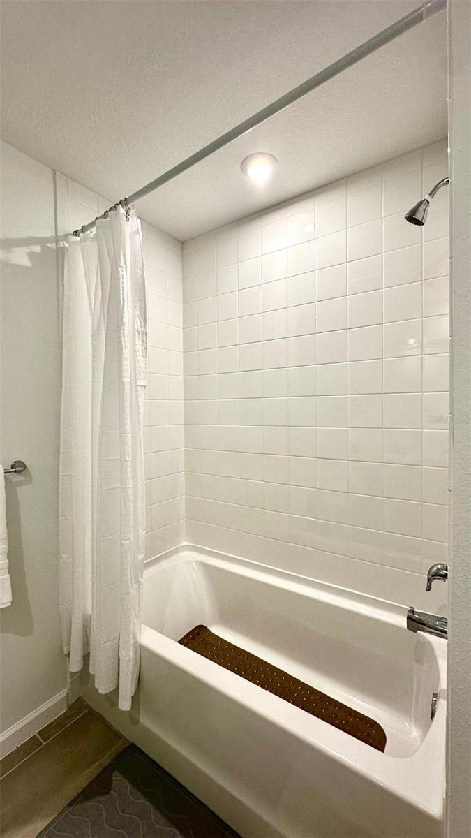 Image 32 of 32 For 9686 Peace Drive