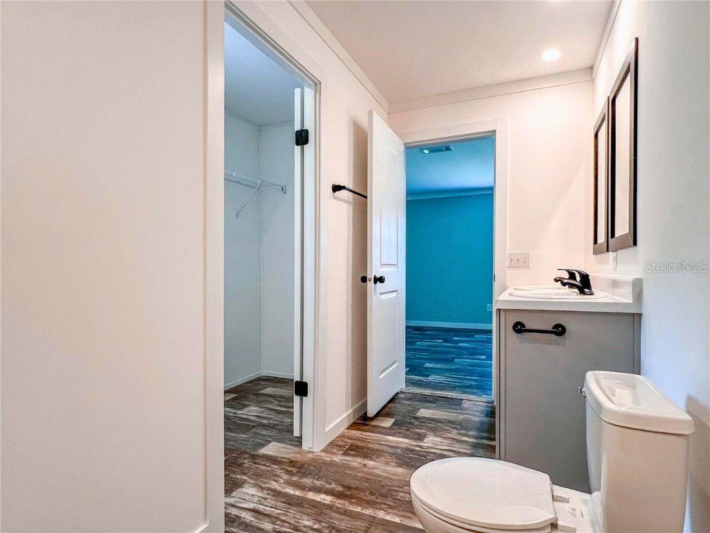 Image 13 of 23 For 16108 Gupton Street