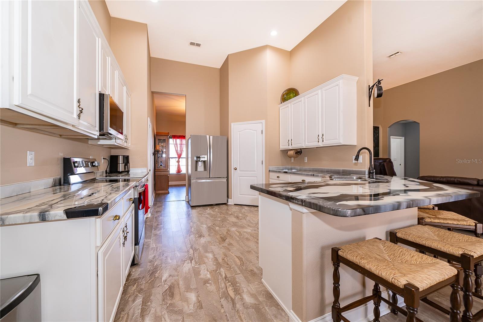 Image 16 of 41 For 4590 111th Place