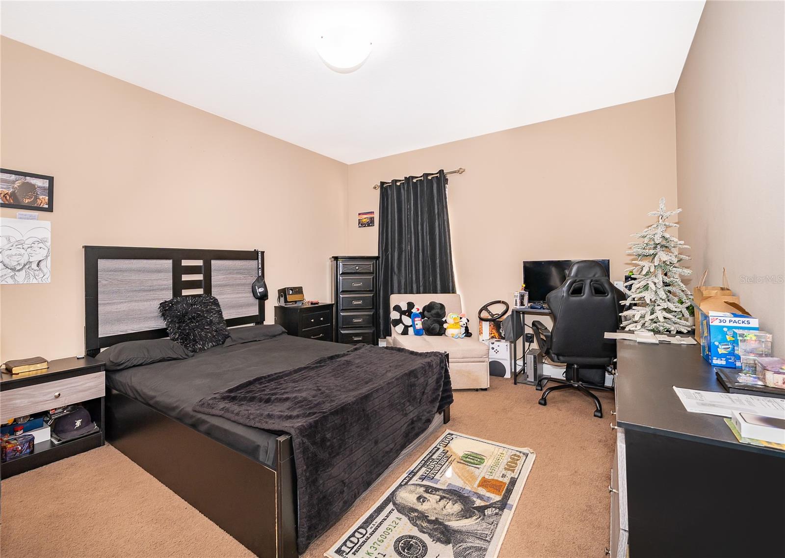 Image 27 of 41 For 4590 111th Place