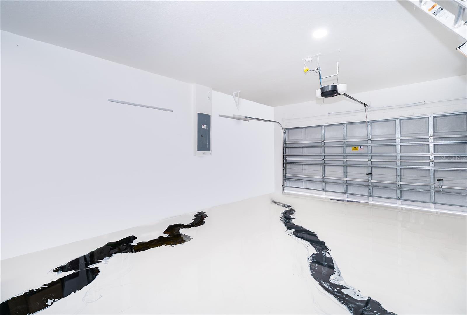 Image 29 of 41 For 4590 111th Place