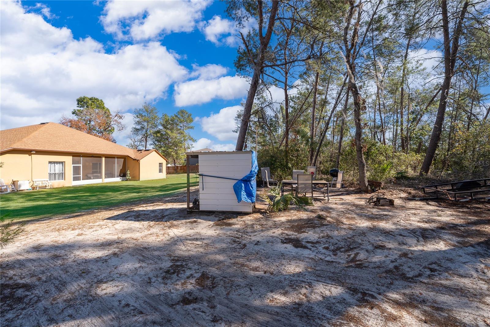 Image 33 of 41 For 4590 111th Place