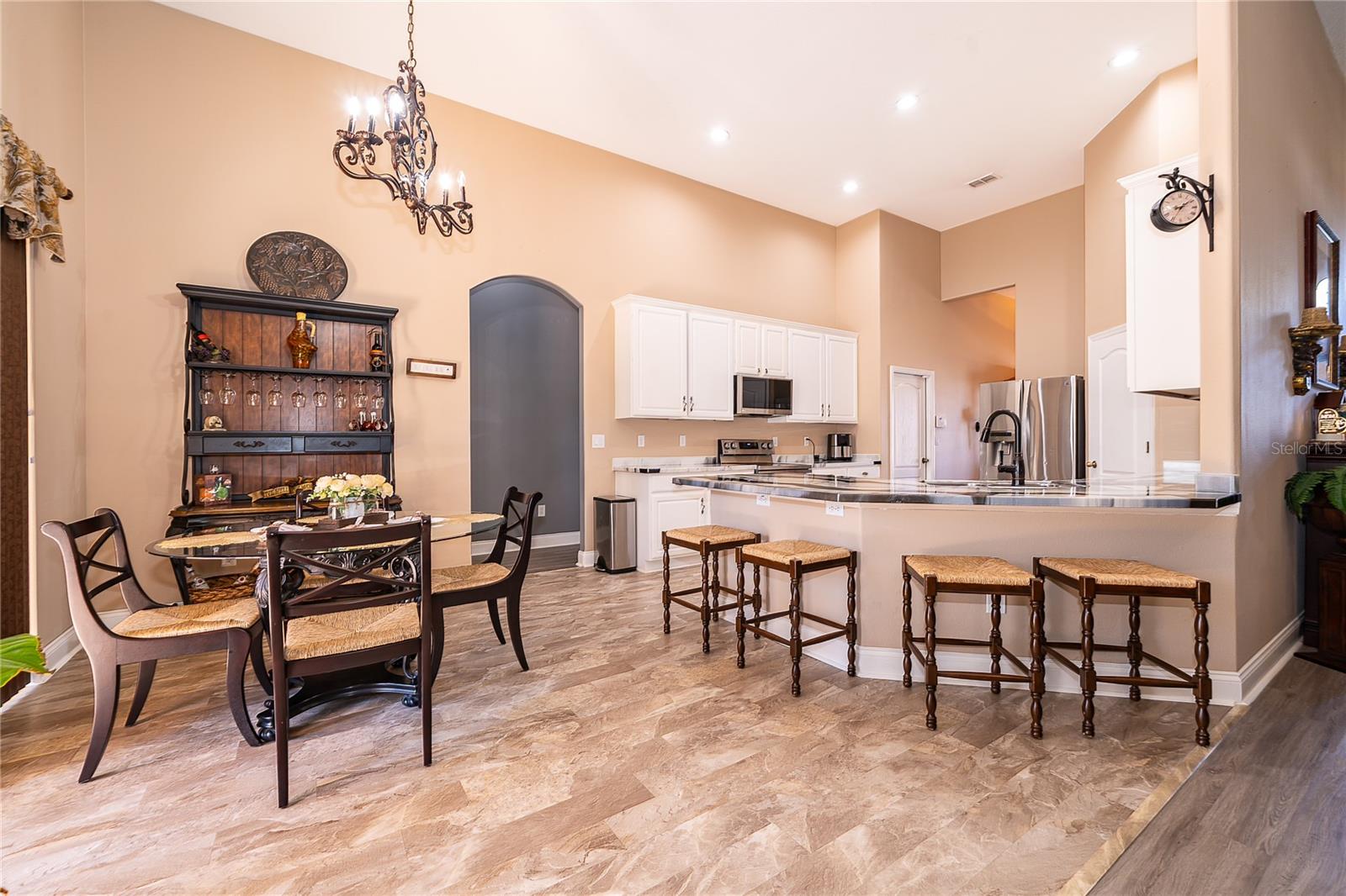 Image 6 of 41 For 4590 111th Place