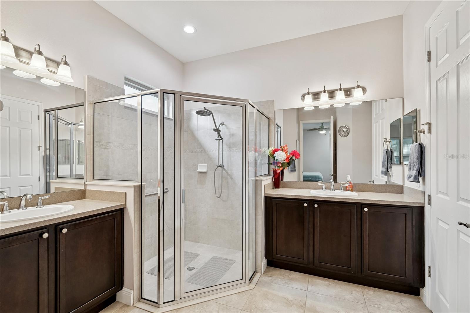 Image 34 of 74 For 753 Villa Park Rd