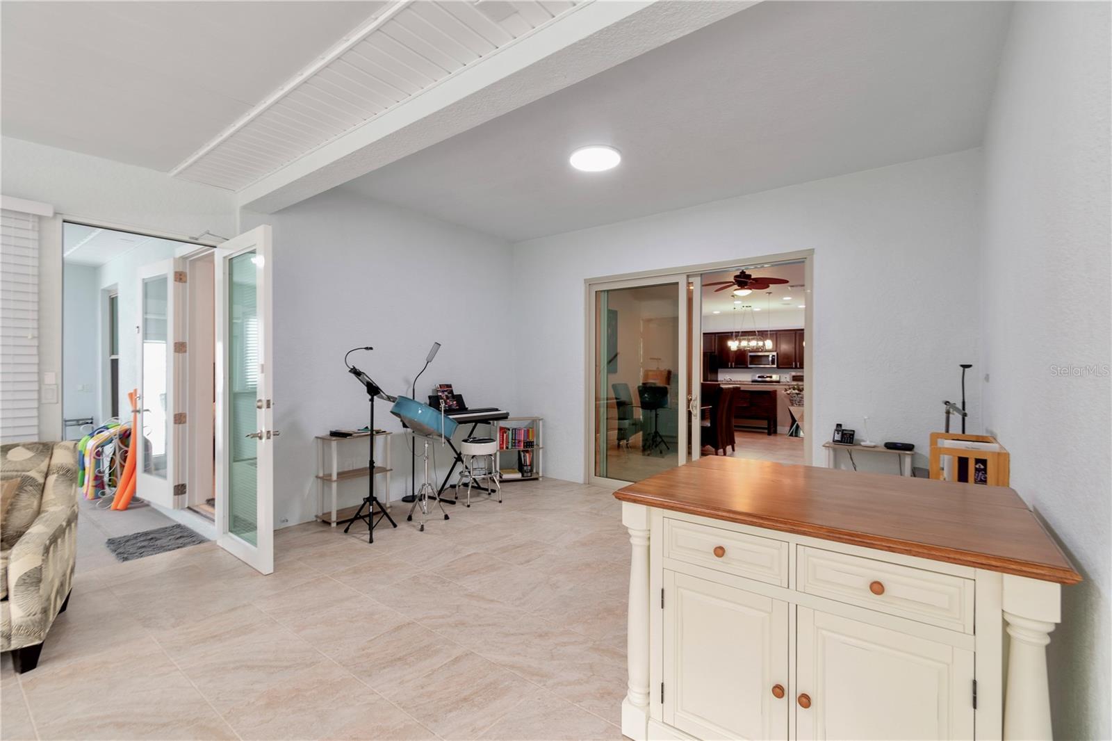 Image 52 of 74 For 753 Villa Park Rd