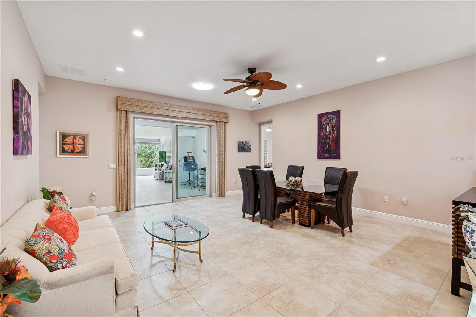 Image 6 of 74 For 753 Villa Park Rd