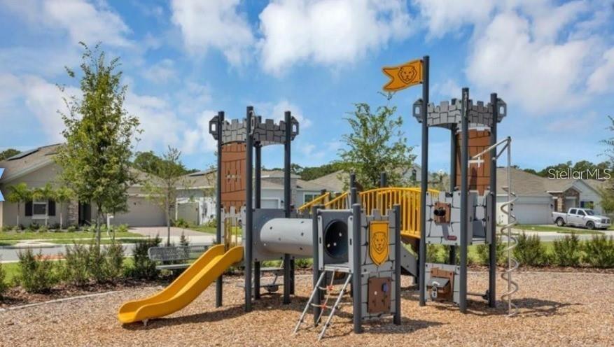 Image 12 of 13 For 2667 Skyline Loop