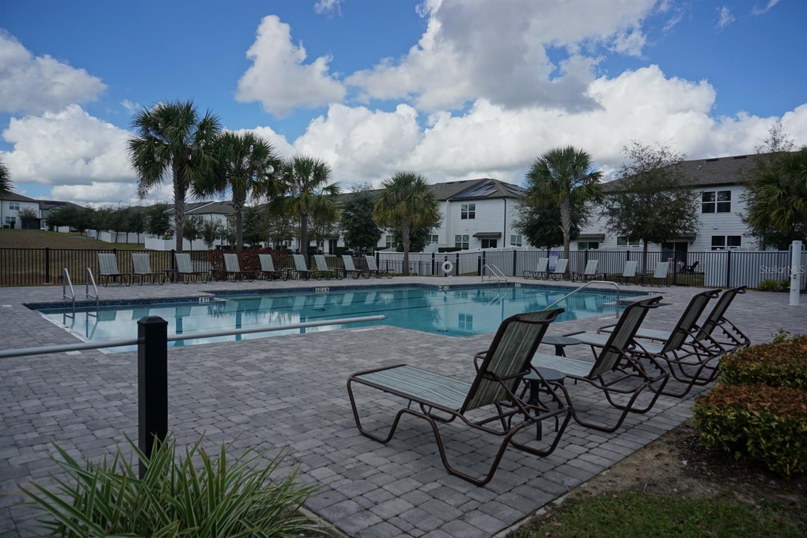 Image 18 of 18 For 253 Mandovi Street