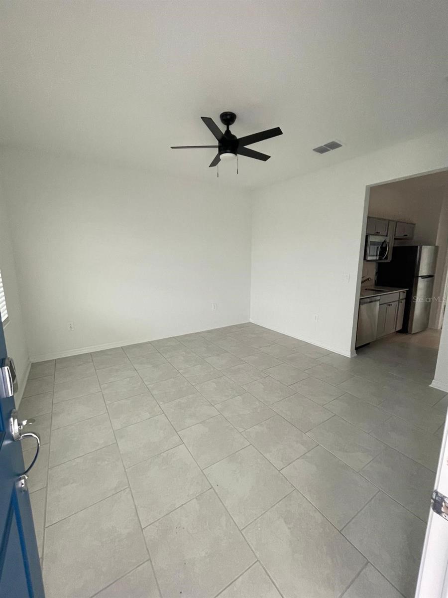 Image 2 of 7 For 1422 Austin Street B