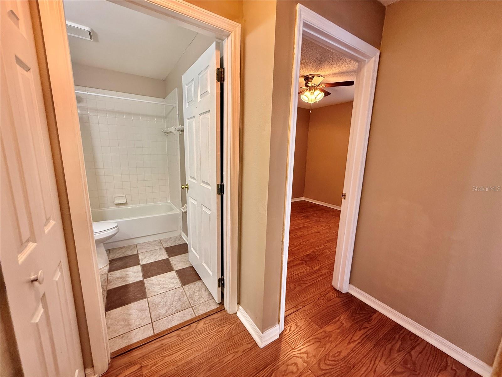 Image 12 of 31 For 326 Hanging Moss Road