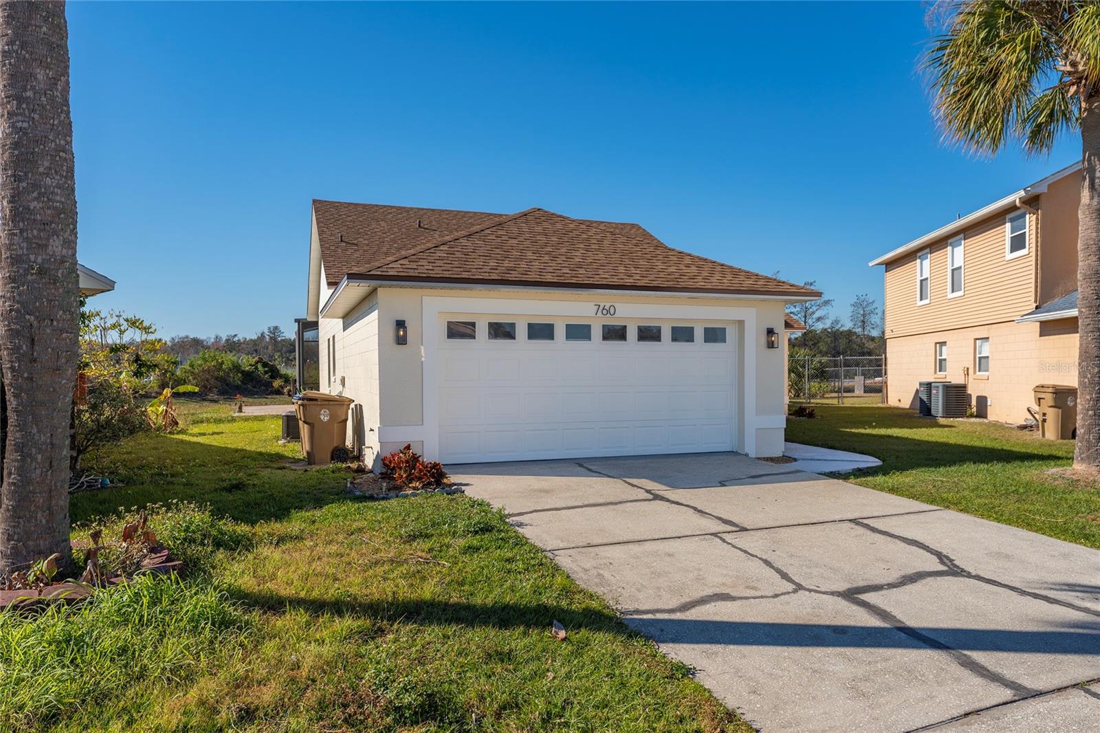 Image 2 of 27 For 760 Country Woods Circle