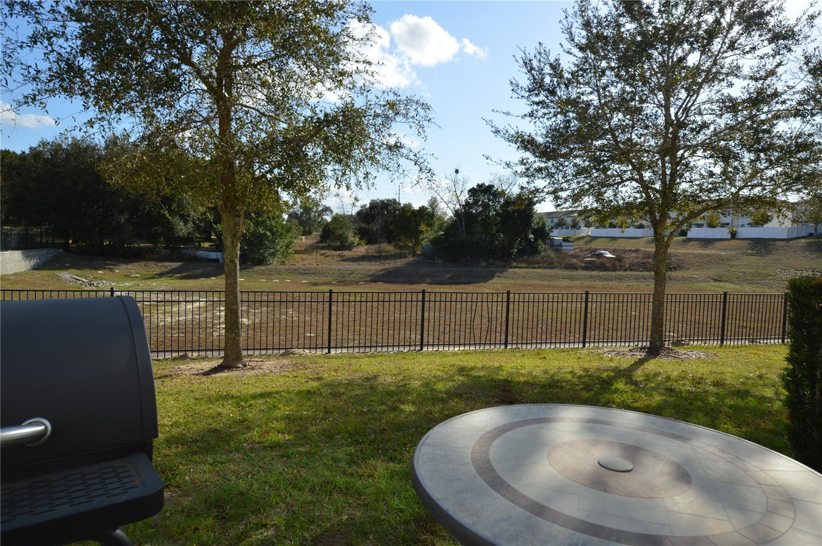 Image 22 of 30 For 855 Grandin Street