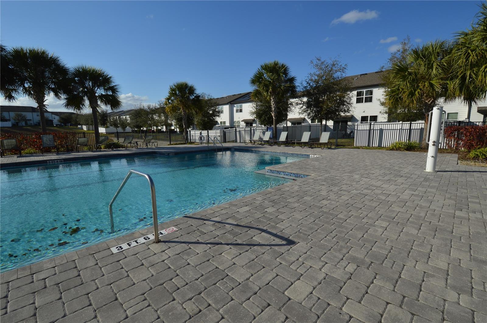 Image 27 of 30 For 855 Grandin Street