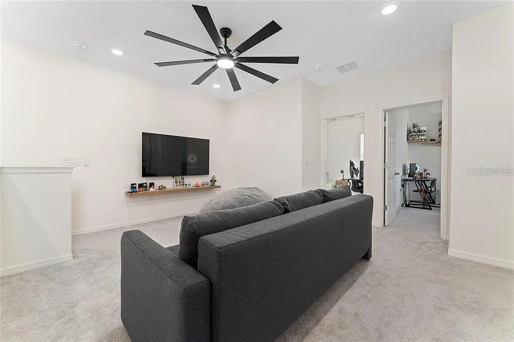 Image 18 of 29 For 7036 Twilight Bay Drive