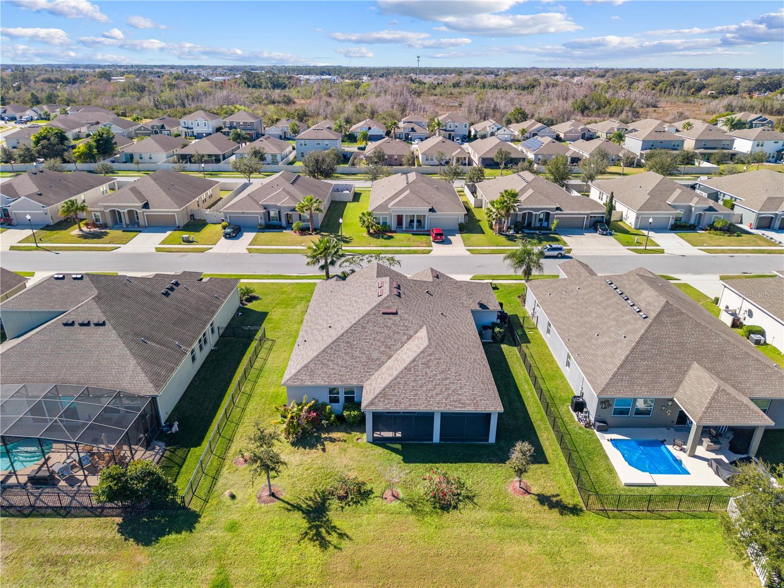 Image 58 of 61 For 1833 Henley Street