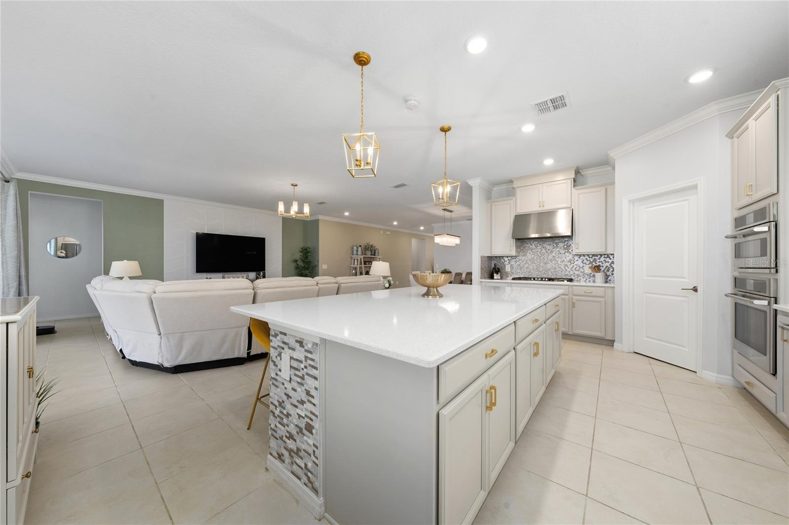 Image 18 of 38 For 1569 Osprey View Drive