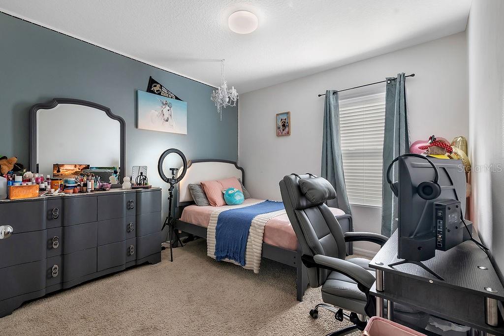 Image 16 of 36 For 397 Aberdeen Drive