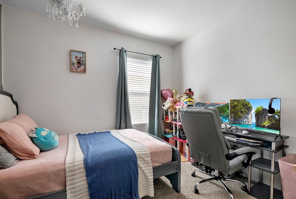 Image 17 of 36 For 397 Aberdeen Drive