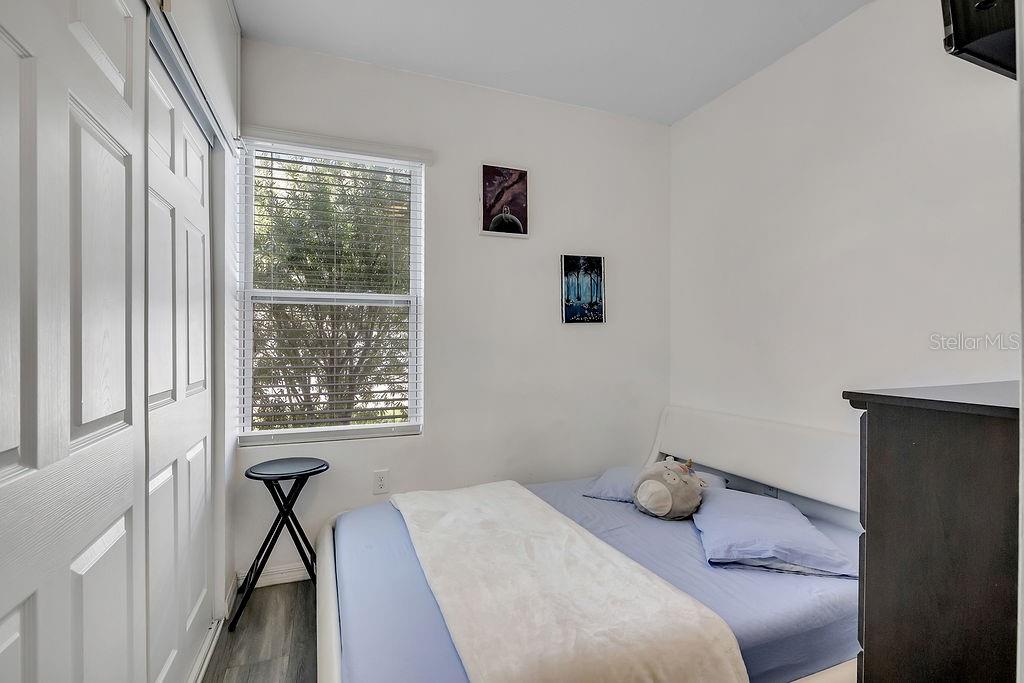 Image 20 of 36 For 397 Aberdeen Drive