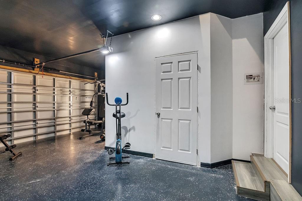 Image 26 of 36 For 397 Aberdeen Drive