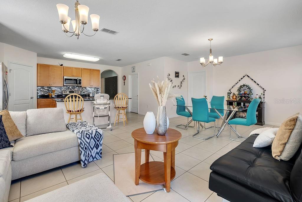 Image 6 of 36 For 397 Aberdeen Drive