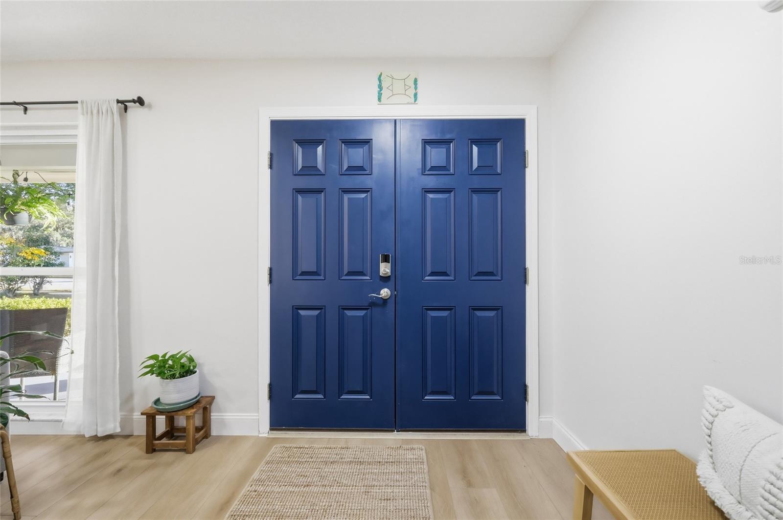 Image 10 of 61 For 512 Garden Heights Drive