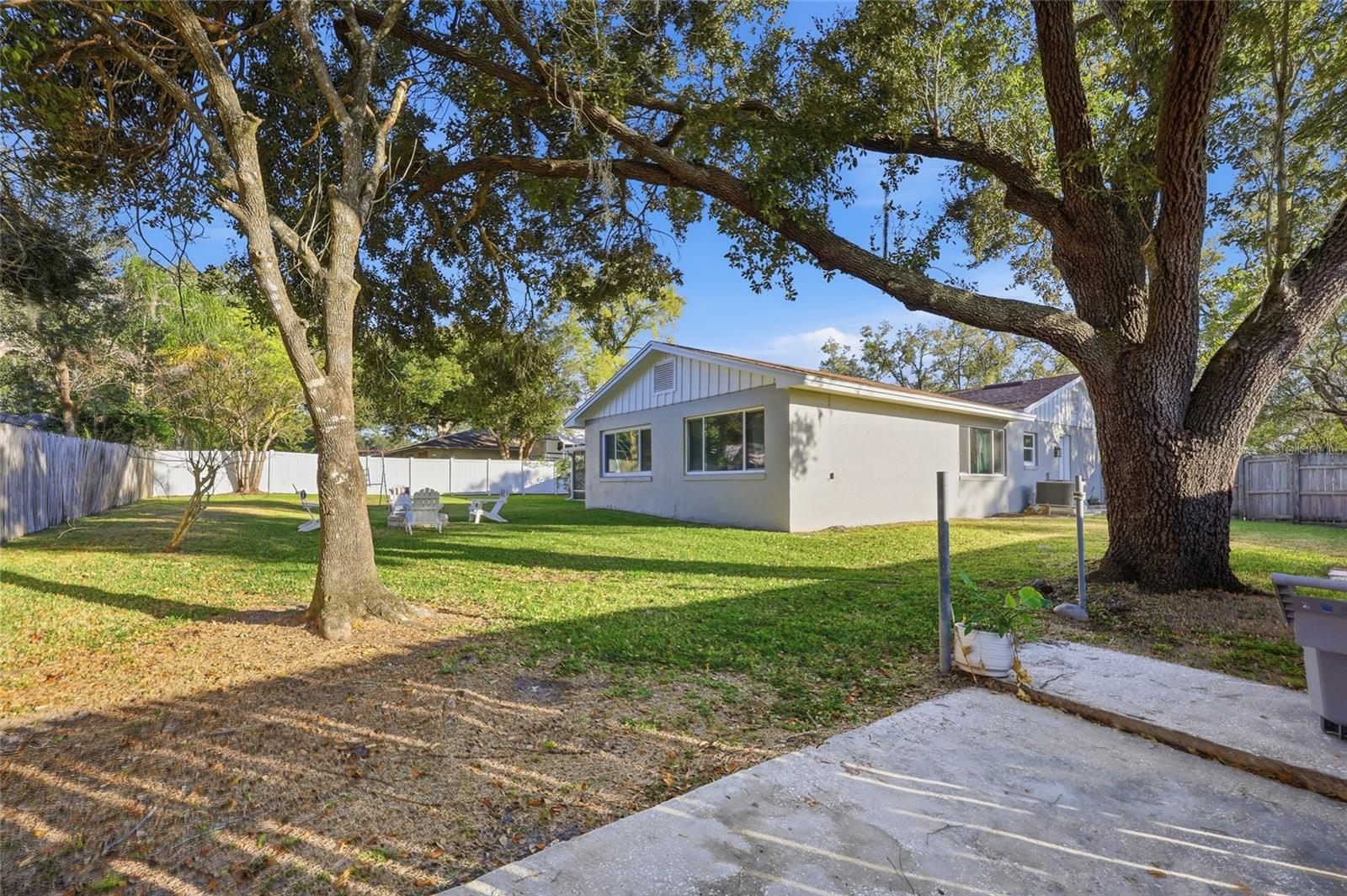 Image 33 of 61 For 512 Garden Heights Drive