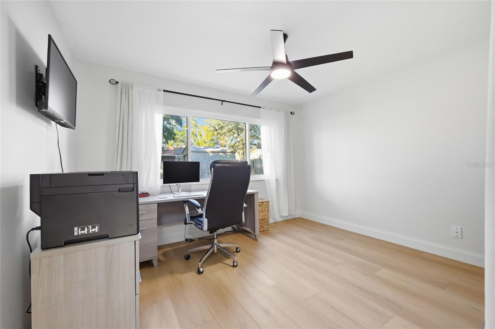 Image 44 of 61 For 512 Garden Heights Drive